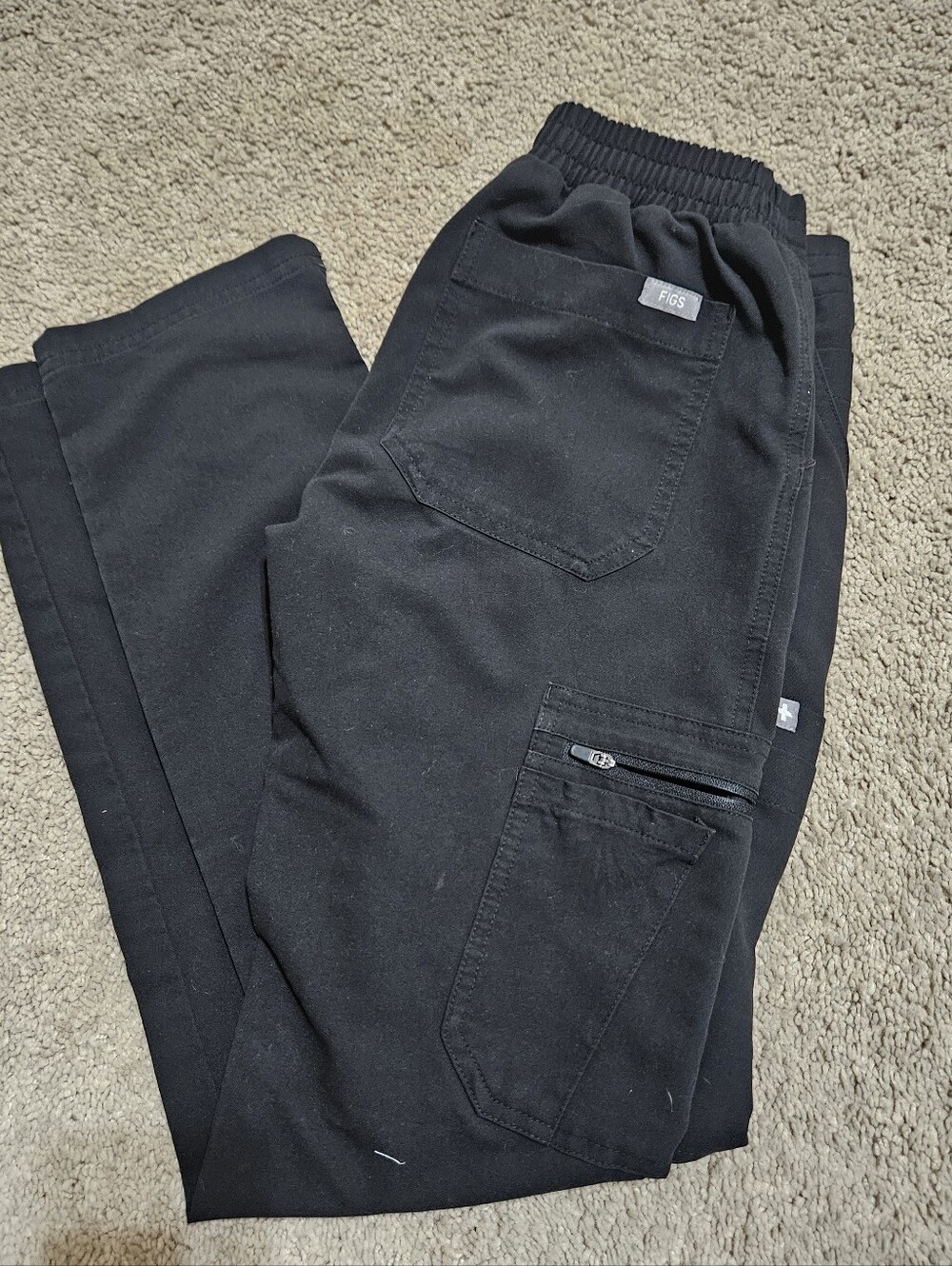 FIGS Men's Black Cargo Jogger Pants